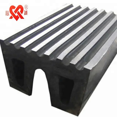 2.3-3.9 G/cm3 Fenders pour remorqueurs certifiés par PIANC