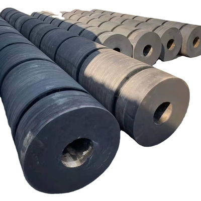 Fender en caoutchouc cylindrique de 100 à 2000 mm de diamètre pour la fonction d'absorption d'énergie d'impact