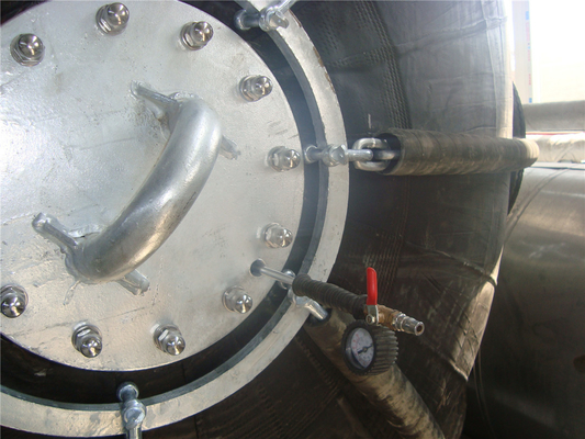 Galvanisation à chaud Yokohama Marine Fender pour une protection durable des pièces marines
