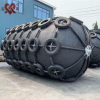 Fender en caoutchouc pneumatique flottant industriel d'épaisseur blanche de 0,05 MPa pour offshore