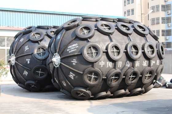 Défenses pneumatiques marines haute pression en caoutchouc naturel noir