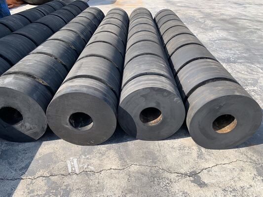 Certified By PIANC Tugboat Roller Fenders Featuring Low Maintenance and Durable Construction for Tugboat Mooring Protection
