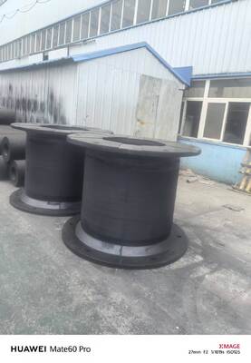 Black Cell Rubber Fender Density 1.2-1.5 Gcm3 Effective Solution for Harbor Docking and Ship Impact Resistance